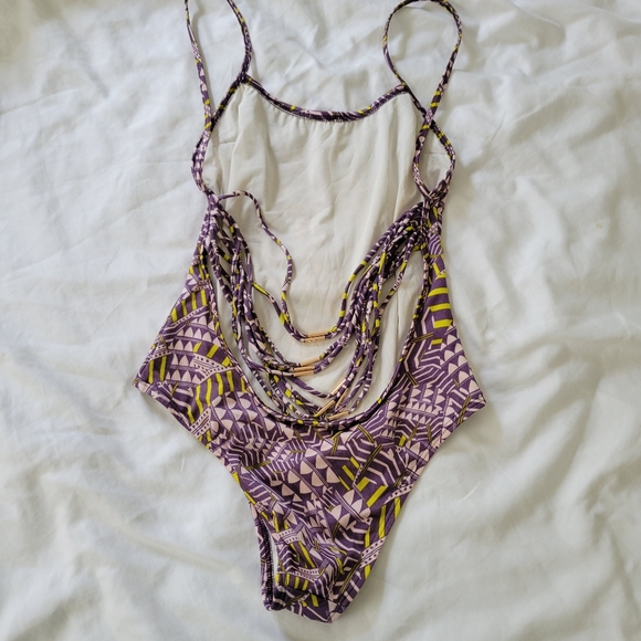 VS one piece - Picture 6 of 6